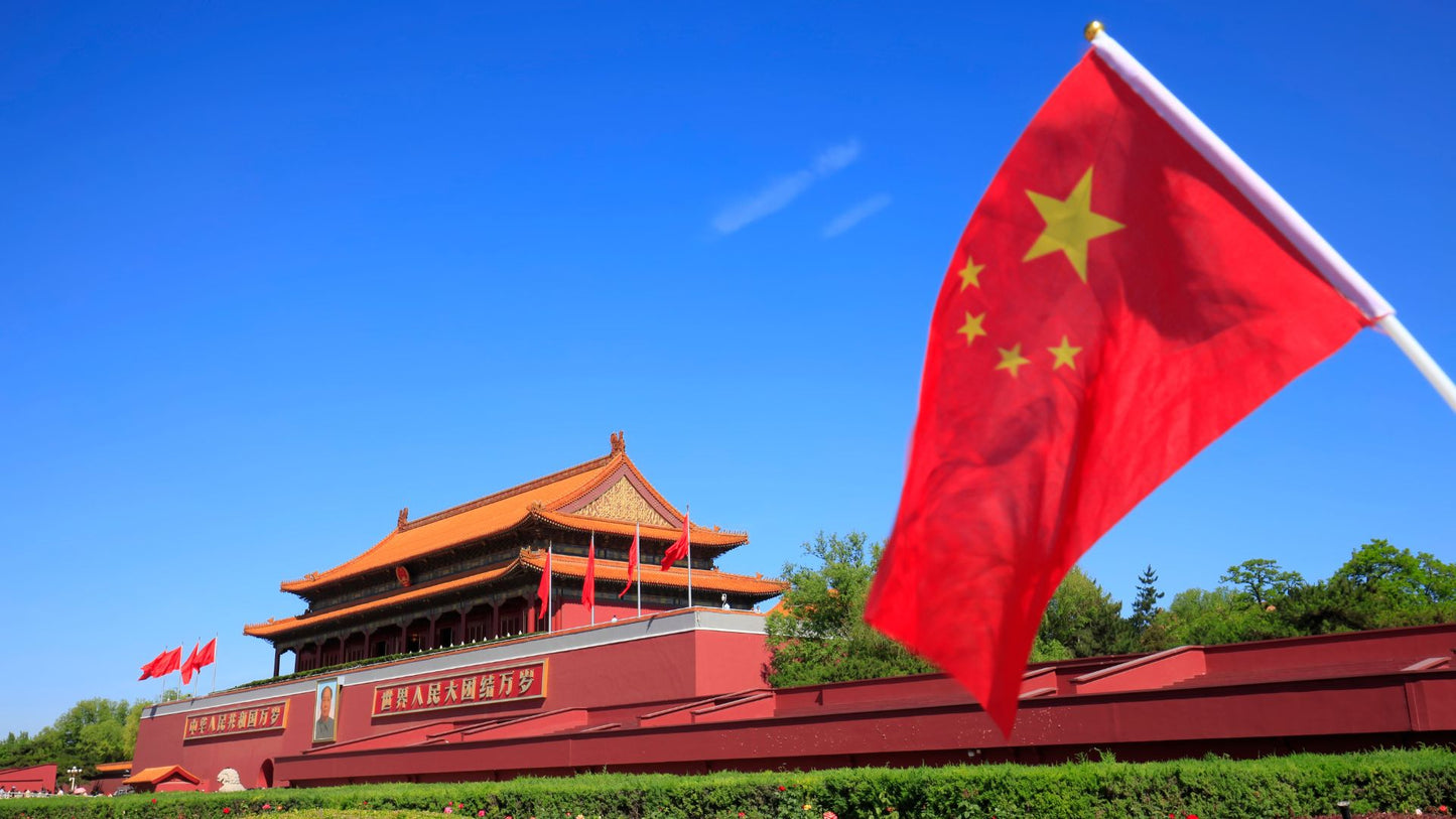 China, entre templos y ciudades futuristas